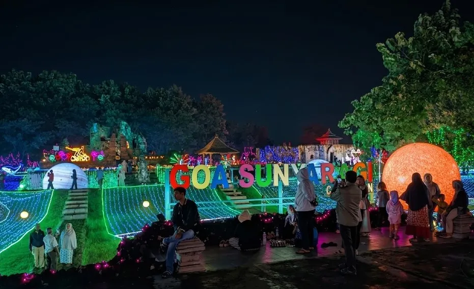 Festival Lumi Land Hadirkan Jutaan Cahaya di Goa Sunyaragi Cirebon 1 cirebon-sunyaragi